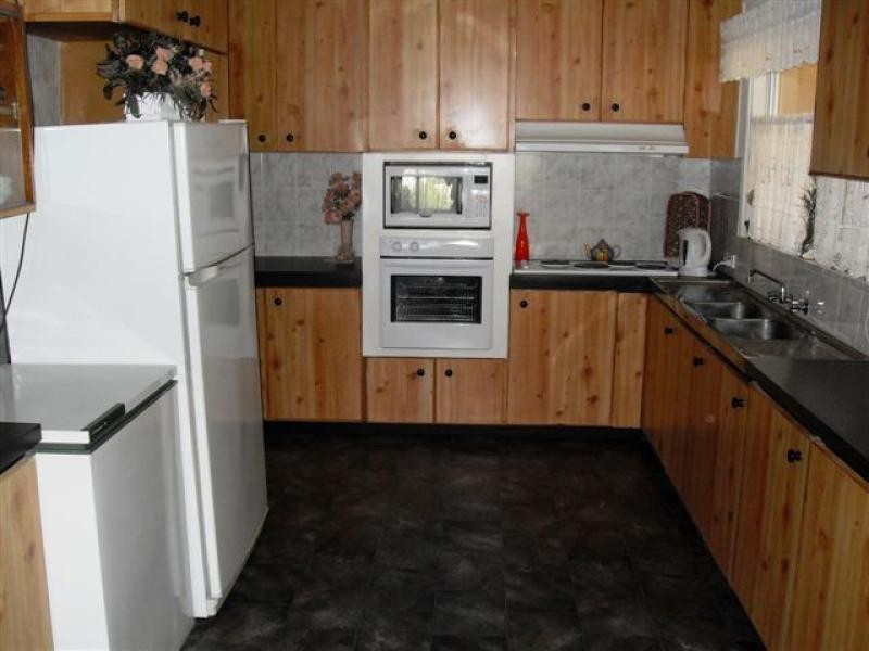 2 Boyd Street, Merredin WA 6415