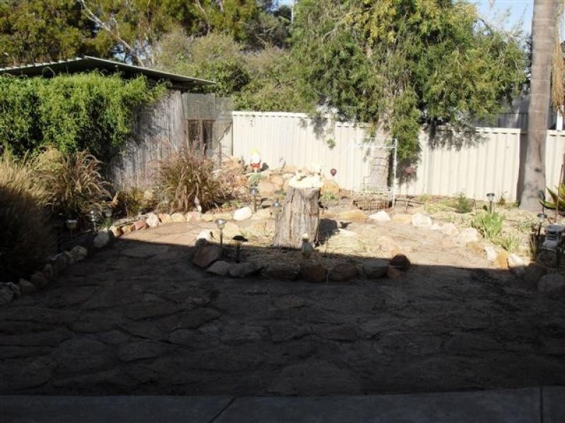 2 Boyd Street, Merredin WA 6415