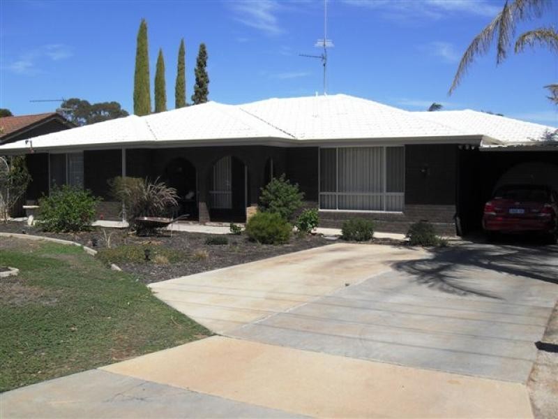 1 Jackson Way, Merredin WA 6415