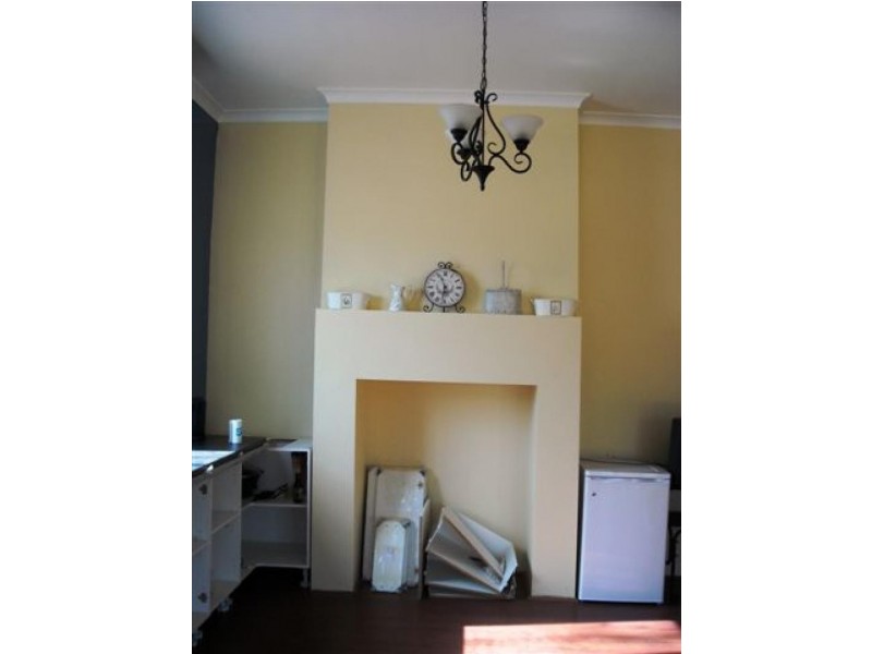 9 Crossland Street, Corrigin WA 6375