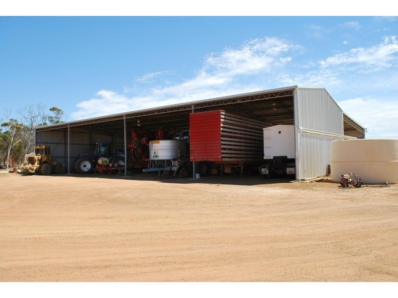 Moorine Rock WA 6425