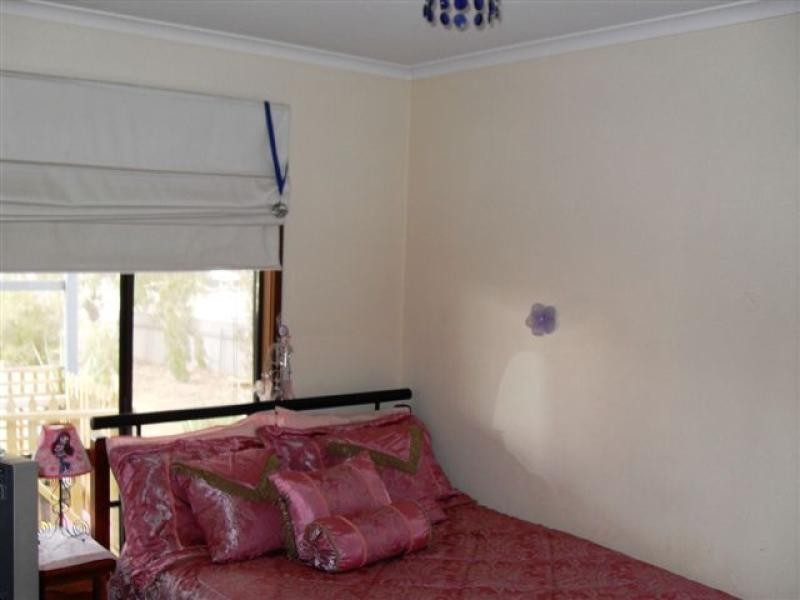 27 Taurus Street, Southern Cross WA 6426