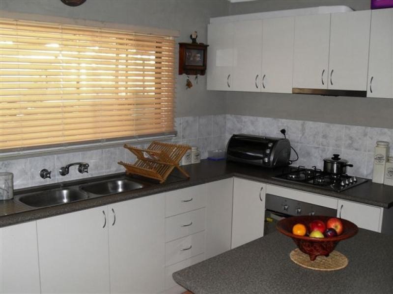 40 Gamenya Avenue, Merredin WA 6415