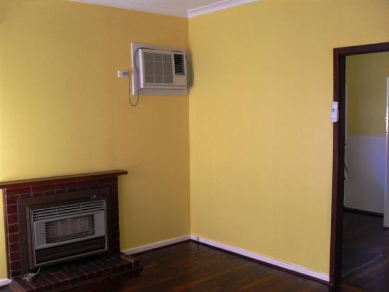 3 Bower Street, Merredin WA 6415