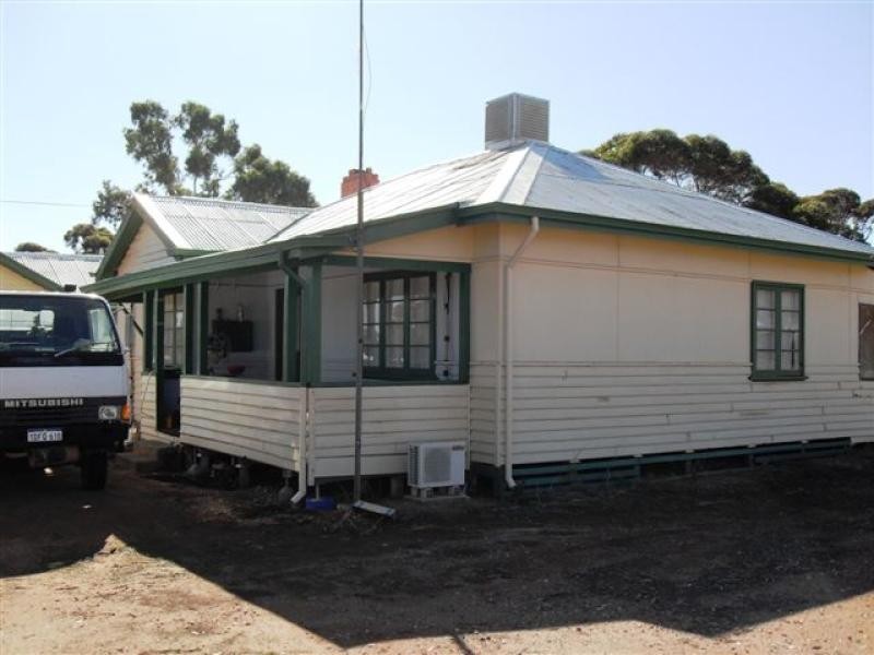 35 Dorothy Street, Bullfinch WA 6484