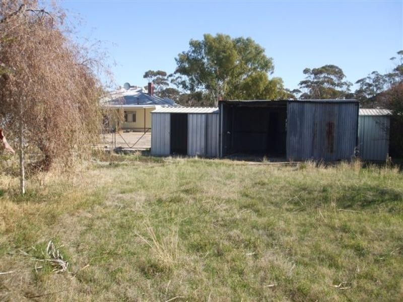 6 Crossland Street, Muntadgin WA 6420