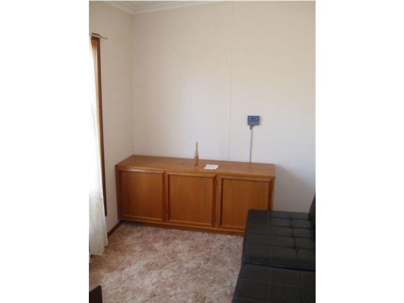 6 Crossland Street, Muntadgin WA 6420