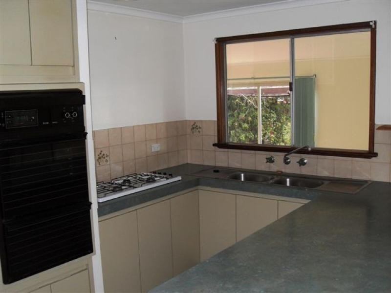12 Omega Street, Southern Cross WA 6426