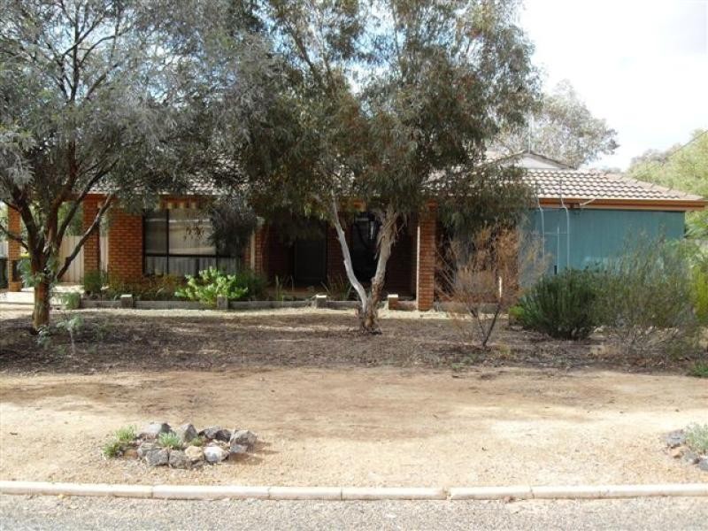 43 Taurus Street, Southern Cross WA 6426