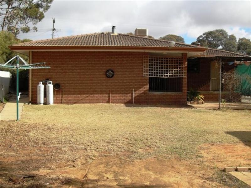 43 Taurus Street, Southern Cross WA 6426