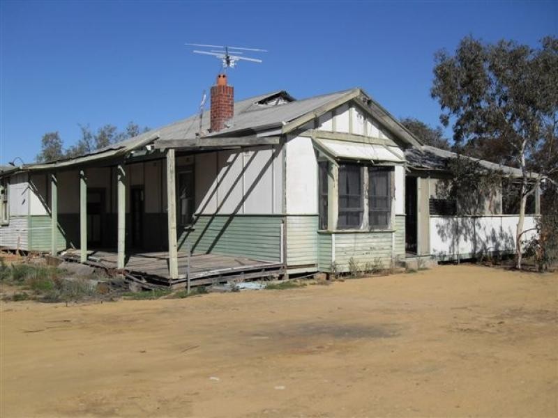 Lot 100/ Great Eastern Highway, Kellerberrin WA 6410