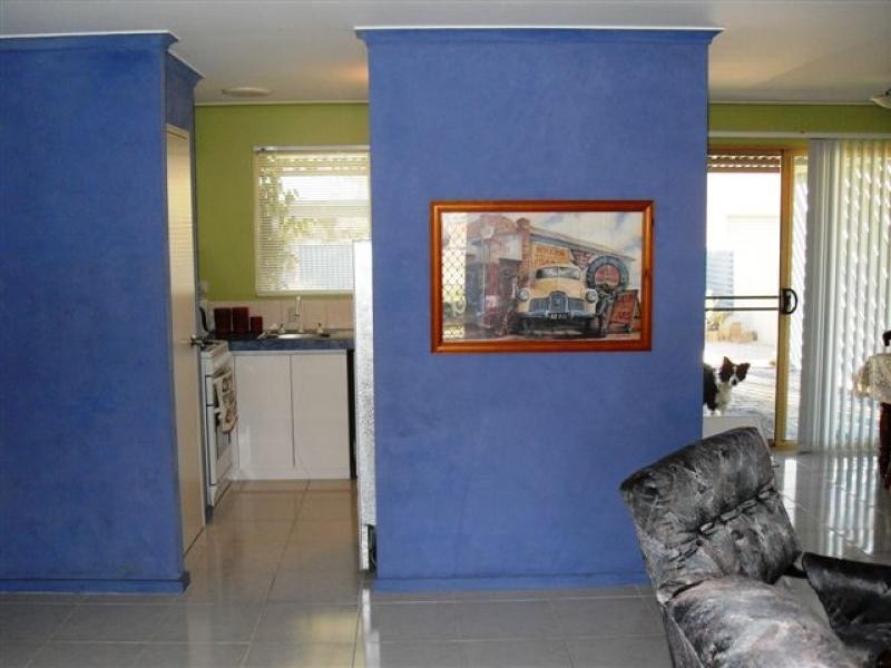 8 Haines Street, Merredin WA 6415