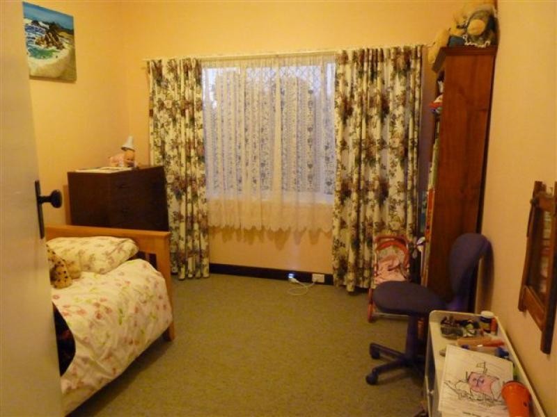 47 Cunningham Street, Merredin WA 6415