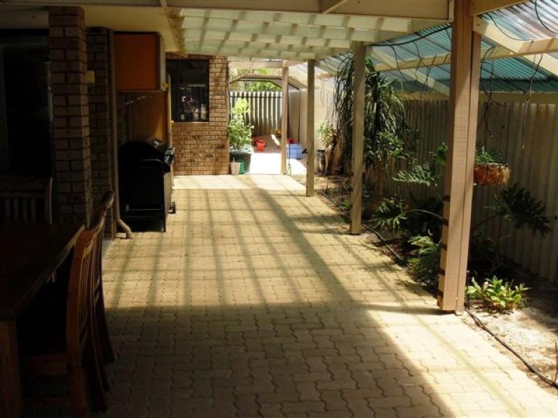 85 Bates Street, Merredin WA 6415