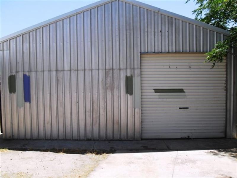 21 Woolgar Avenue, Merredin WA 6415