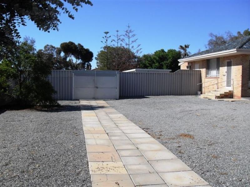 18 Priestley Street, Merredin WA 6415