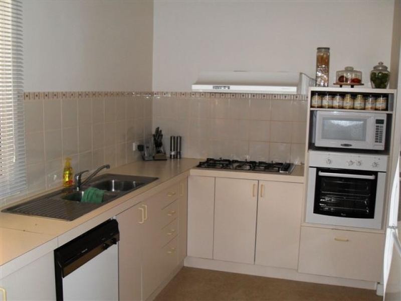 5 Lefroy Street, Merredin WA 6415