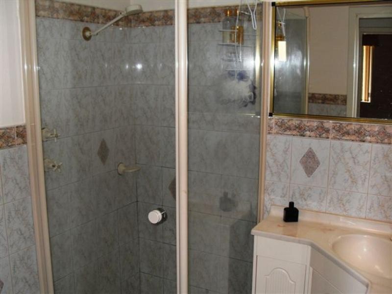 5 Lefroy Street, Merredin WA 6415