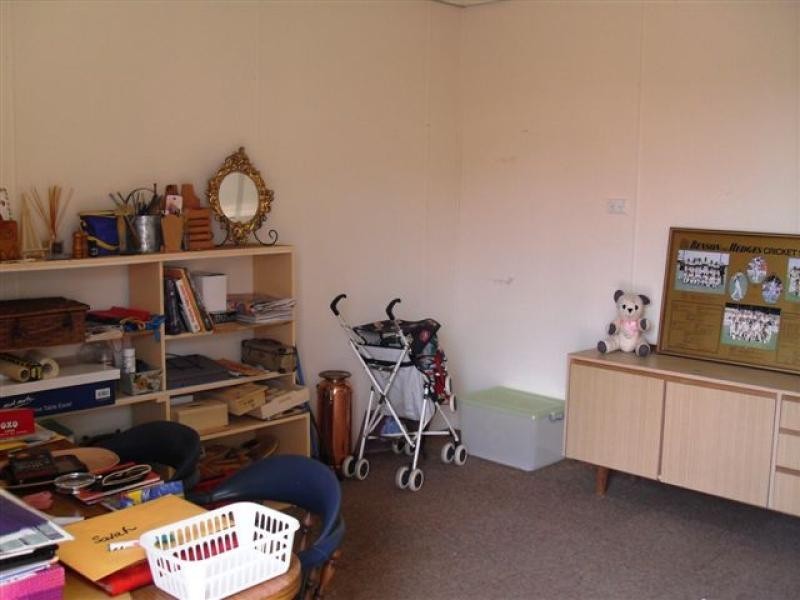 5 Lefroy Street, Merredin WA 6415