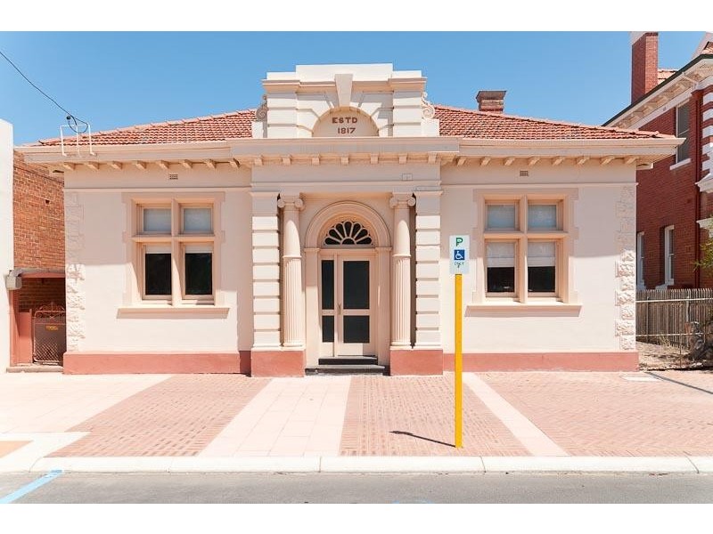 60 Massingham Street, Kellerberrin WA 6410