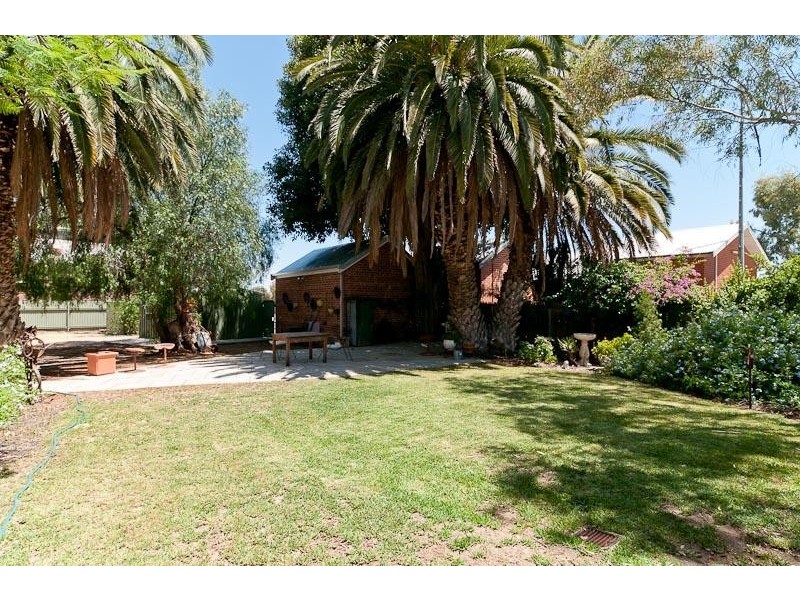 60 Massingham Street, Kellerberrin WA 6410