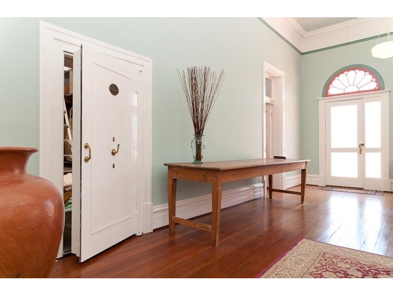 60 Massingham Street, Kellerberrin WA 6410