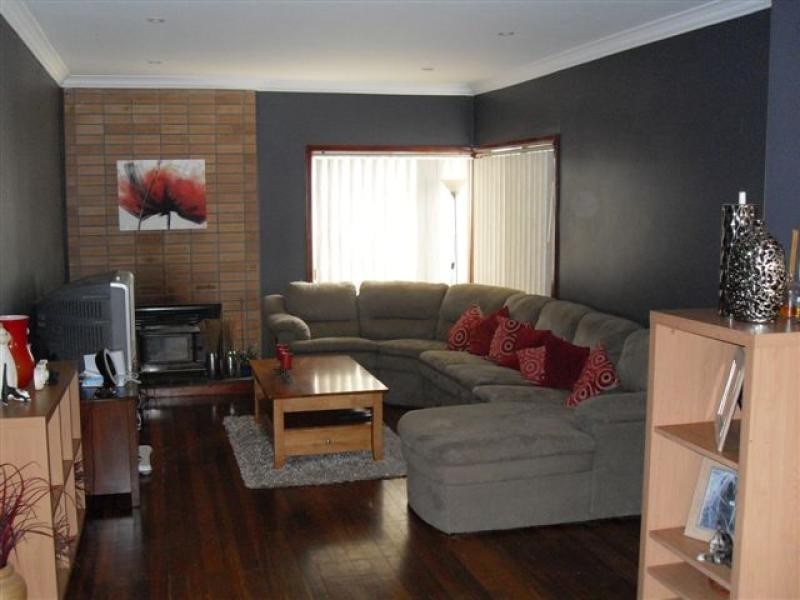 6 Haines Street, Merredin WA 6415