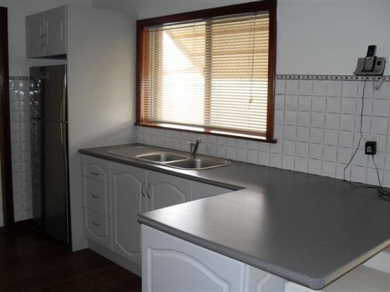 6 Haines Street, Merredin WA 6415