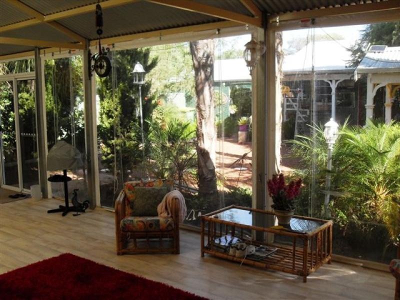 25 Cunningham Street, Merredin WA 6415