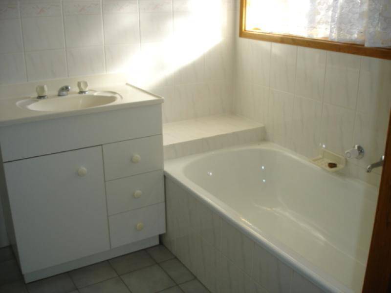 29 FRANKLIN COURT, Jerrabomberra NSW 2619