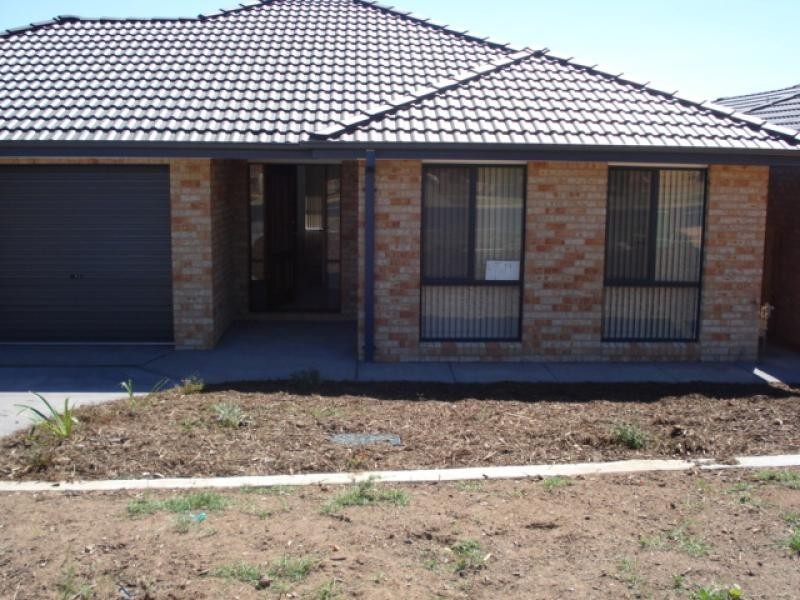 115 MORTON STREET, Queanbeyan NSW 2620