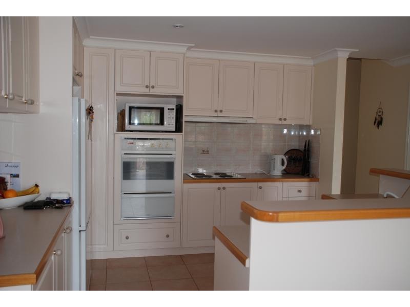 28 RIVER DRIVE, Queanbeyan NSW 2620