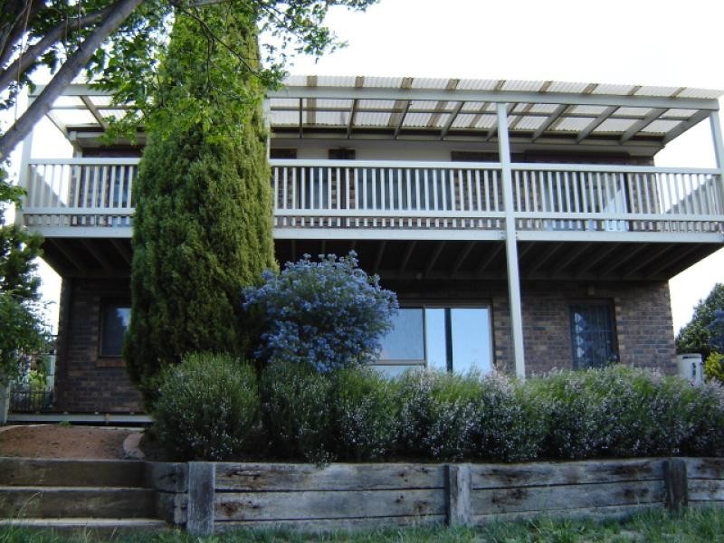 9 Noonan Street, Queanbeyan NSW 2620