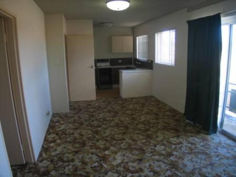 22/34 Mowatt Street, Queanbeyan NSW 2620