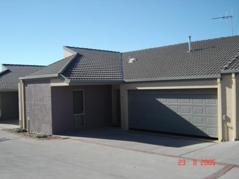 3/11 Doeberl Place, Queanbeyan NSW 2620