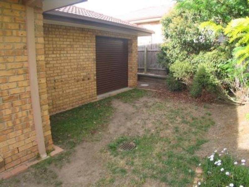 9 Cotter Place, Jerrabomberra NSW 2619