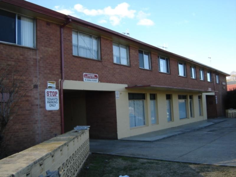 16/39 Thuralilly Street, Queanbeyan NSW 2620