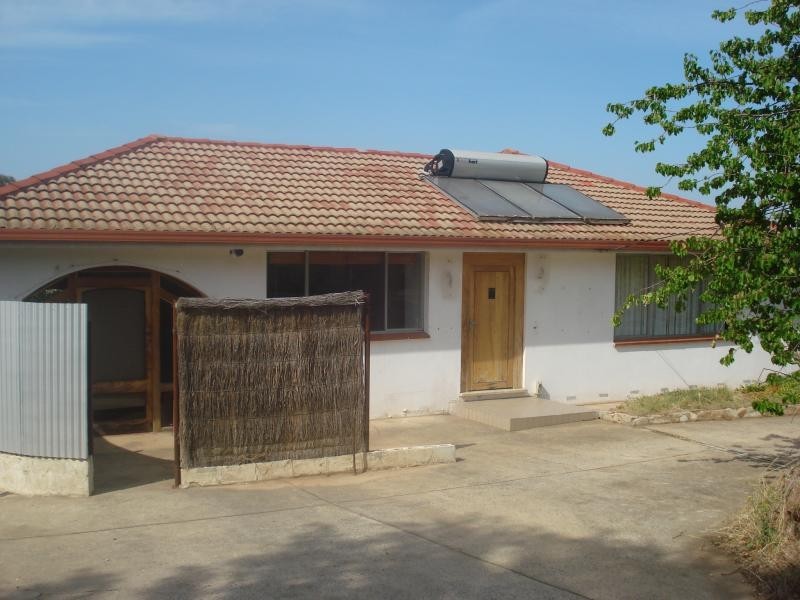 69 Gilmore Road, Queanbeyan NSW 2620