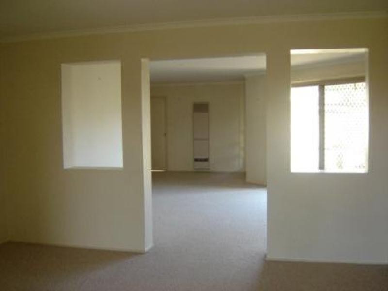 19 Telopea Place, Queanbeyan NSW 2620