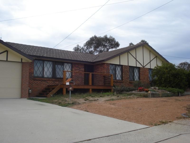 14 Robertson Street, Queanbeyan NSW 2620