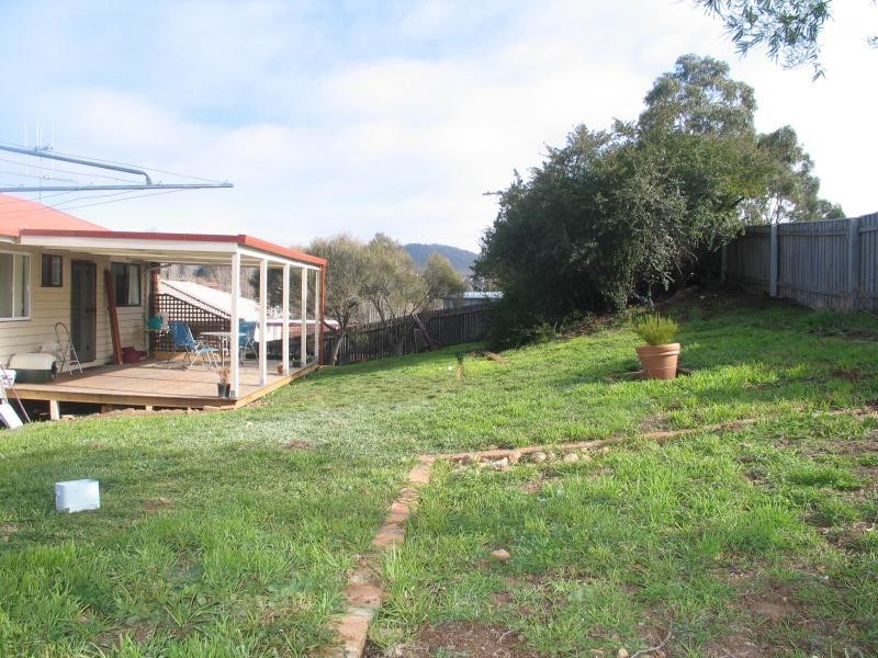 10 Doyle Place, Queanbeyan NSW 2620