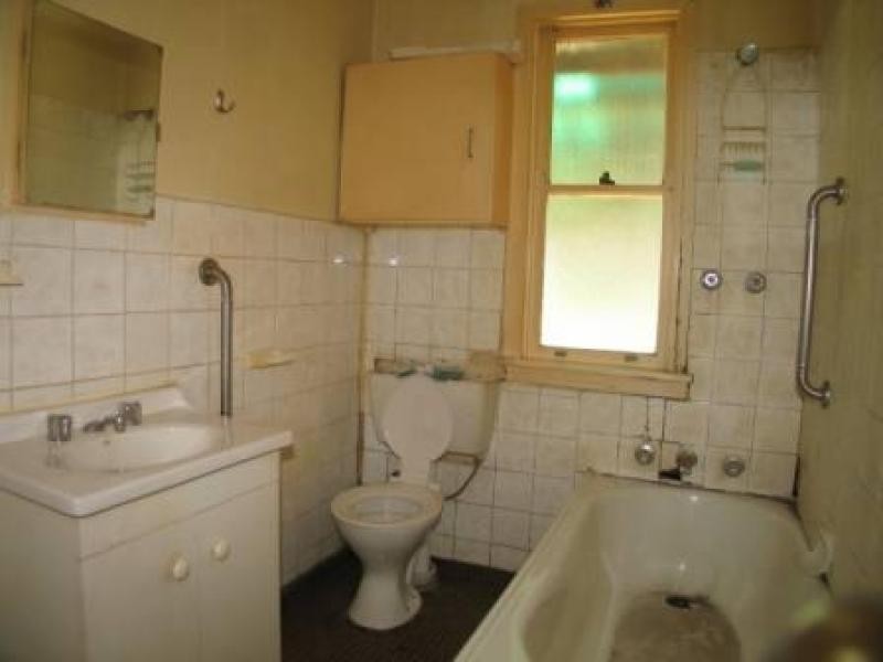 127 Donald Road, Queanbeyan NSW 2620