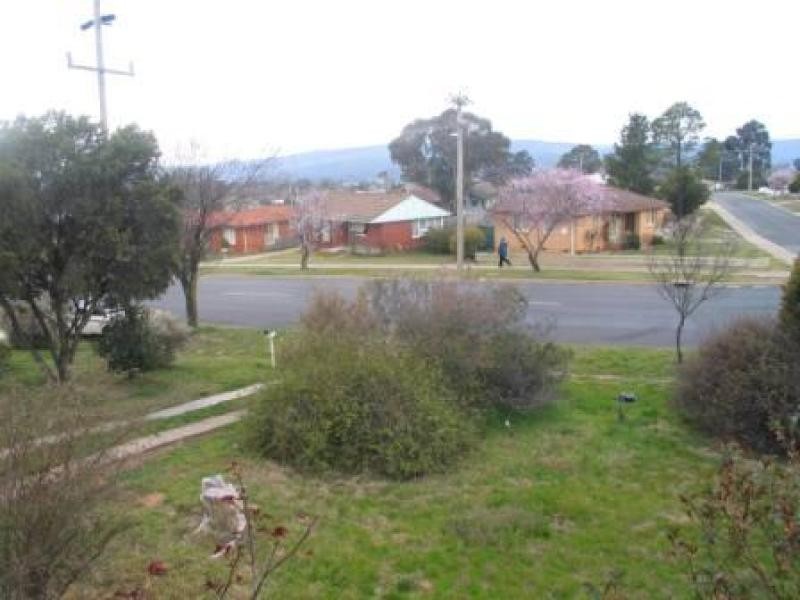 127 Donald Road, Queanbeyan NSW 2620