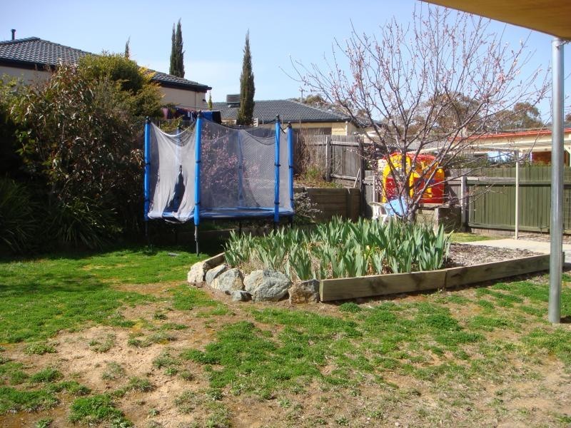 5 Coora Place, Jerrabomberra NSW 2619