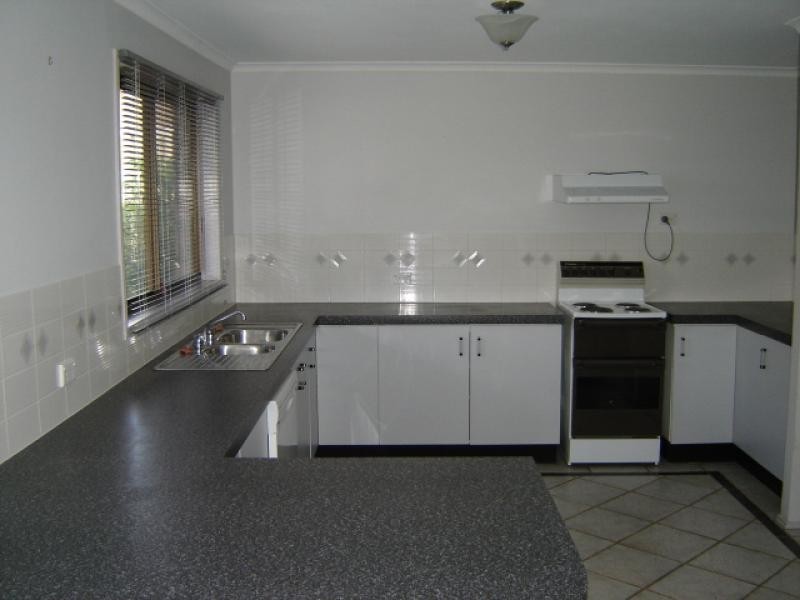 9 Noonan Street, Queanbeyan NSW 2620