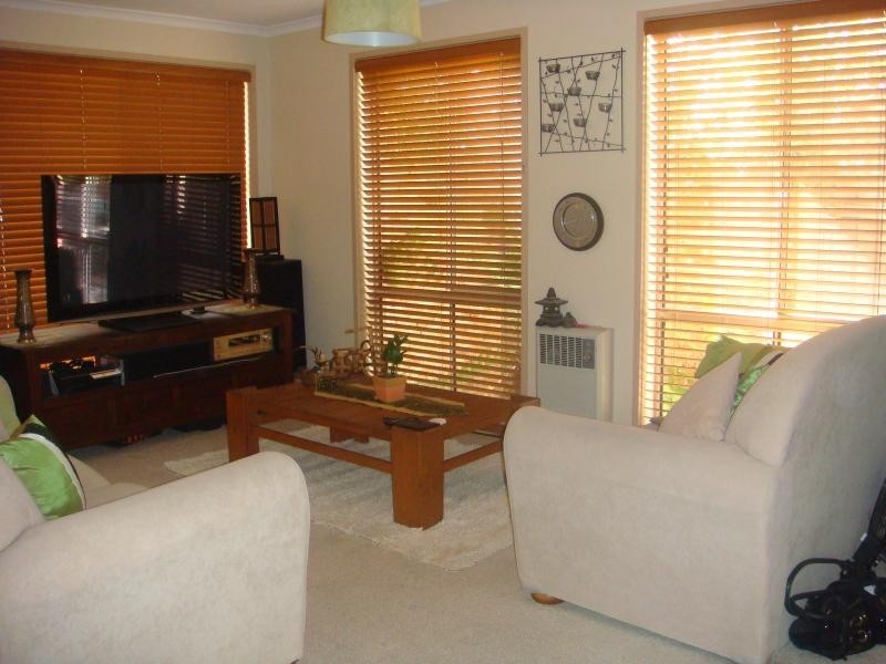 7/53 Walker Crescent, Jerrabomberra NSW 2619