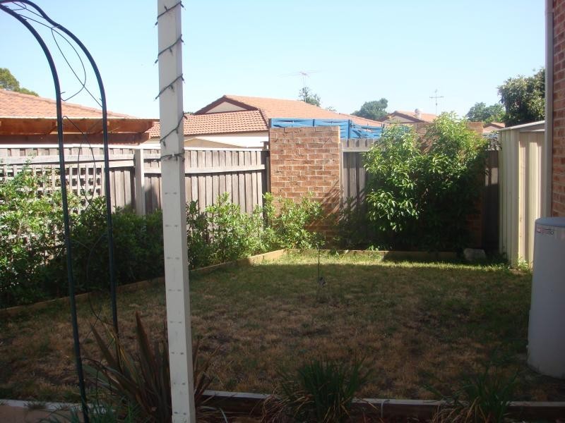 7/53 Walker Crescent, Jerrabomberra NSW 2619