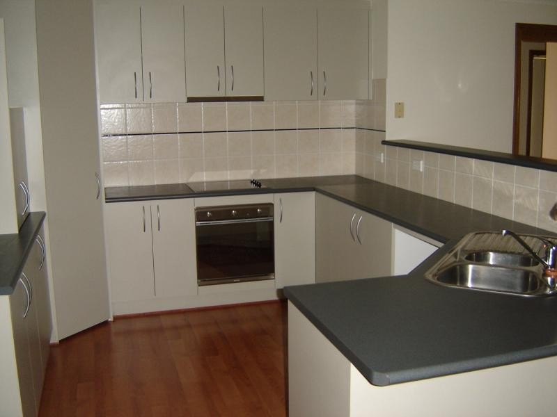 19 Stonehaven Circuit, Queanbeyan NSW 2620