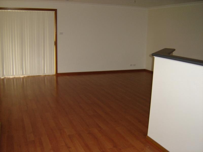 19 Stonehaven Circuit, Queanbeyan NSW 2620