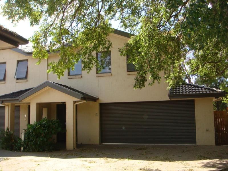 3/18 Mowatt Street, Queanbeyan NSW 2620